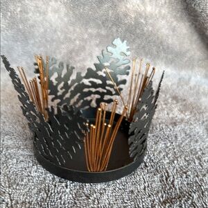 PartyLite pine cone pillar holder